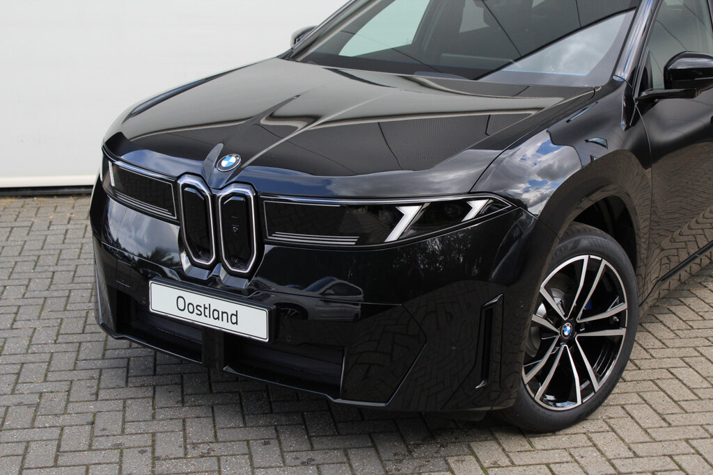 BMW iX3 22