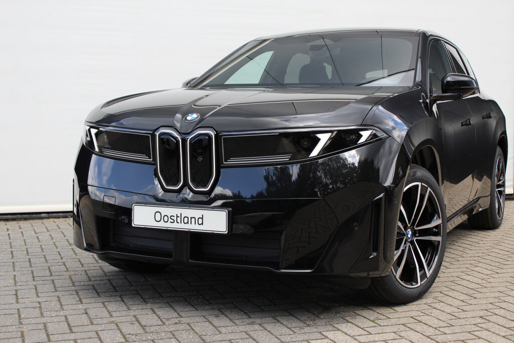 BMW iX3 23