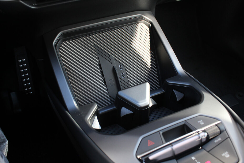 BMW iX3 32