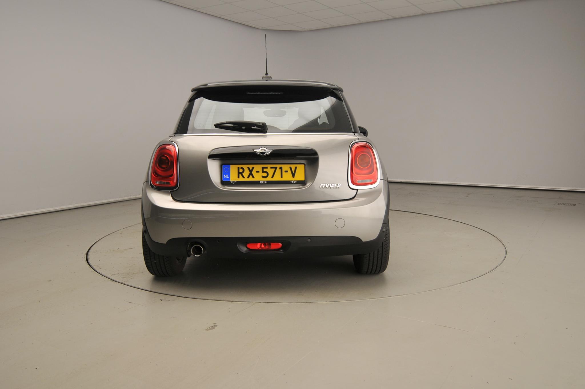 MINI 3-Deurs 1.5 Cooper Serious Business - Afbeelding 5