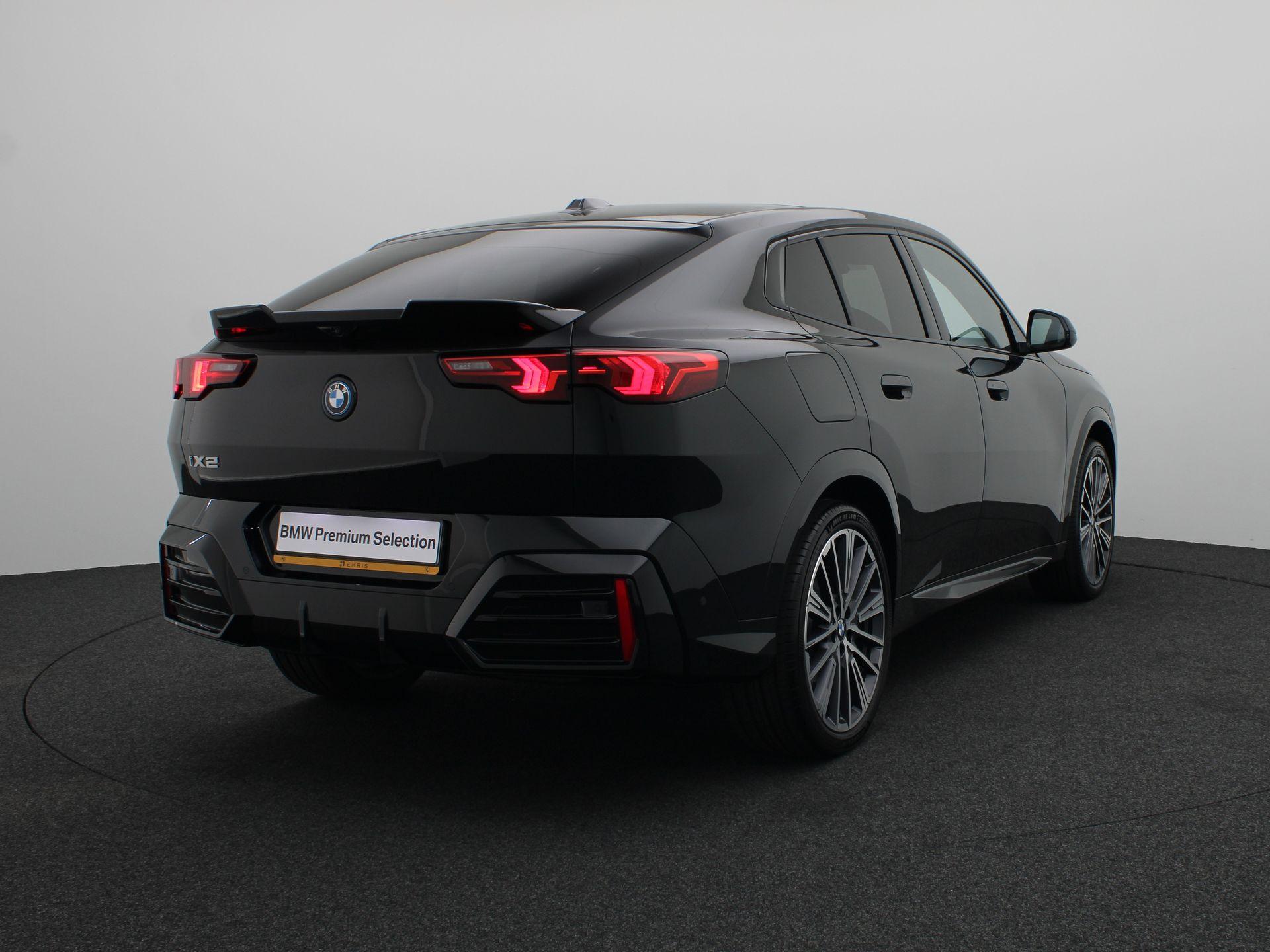 BMW IX2 M Sport Edition - Afbeelding 2