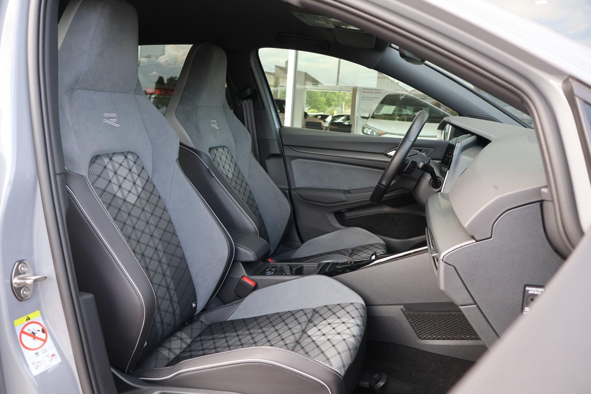 Volkswagen Golf 1.5 eTSI 150pk DSG R-Line - Afbeelding 4