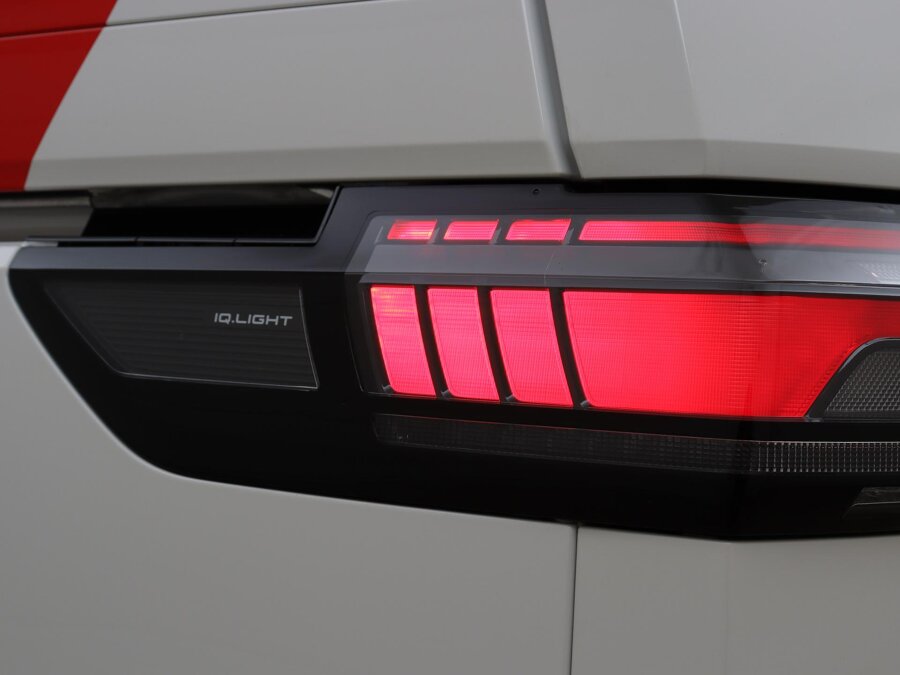 Volkswagen Bedrijfswagens ID. Buzz Cargo Bulli Limited Edition 250 kW / 340 pk 4MOTION