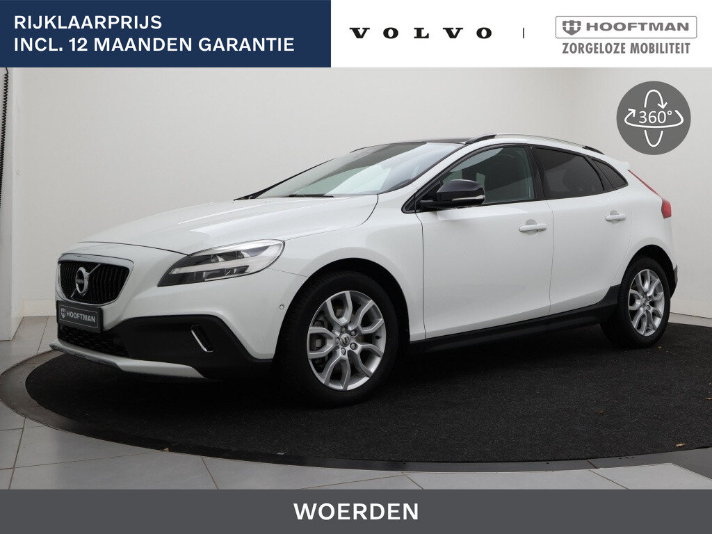 Volvo V40 Cross Country T3 AUT(6) POLAR+ LUXURY LEDER PANORAMADAK HARMAN KARDON DAB+