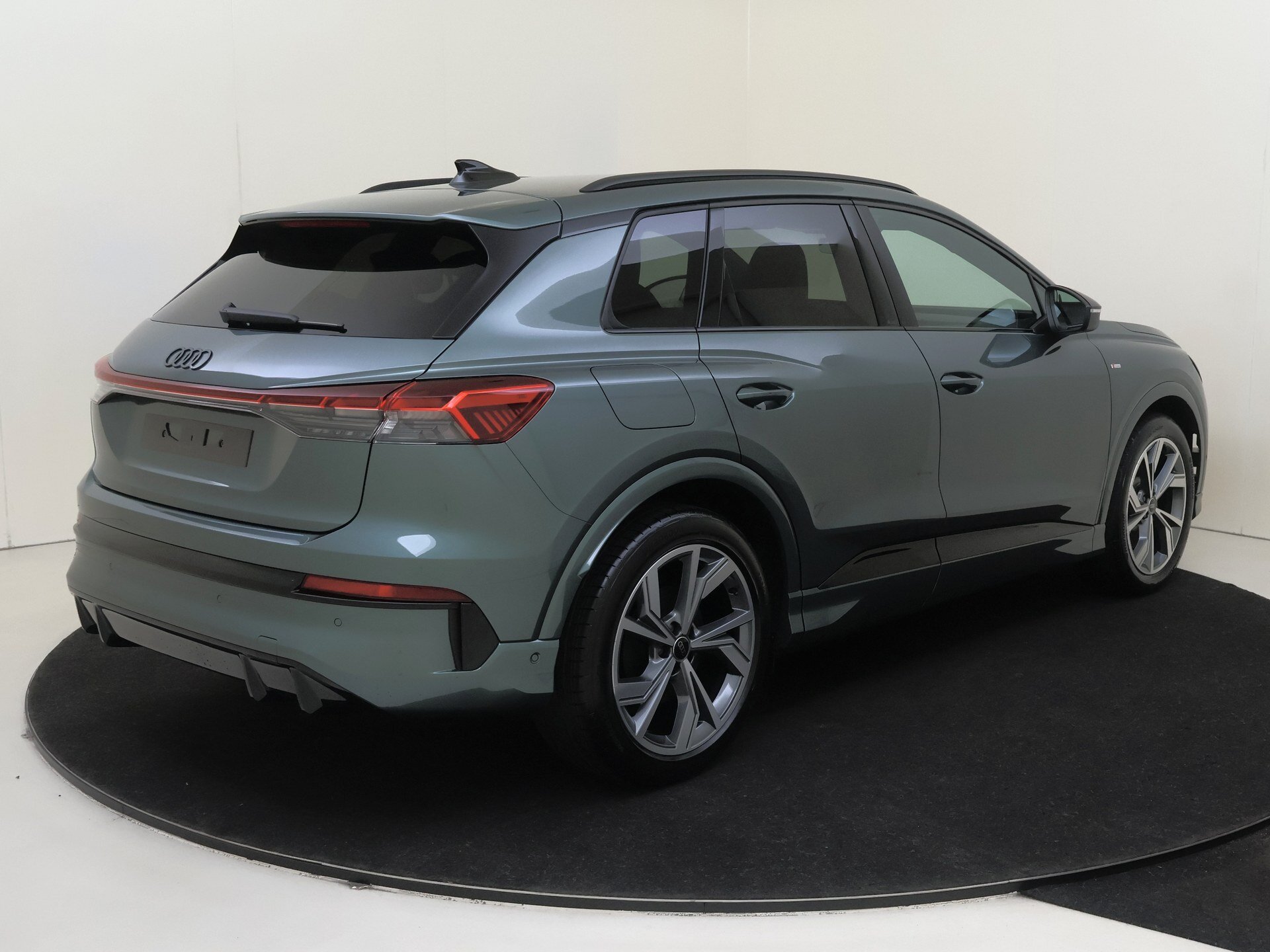 Audi Q4 e-tron S edition - Afbeelding 2