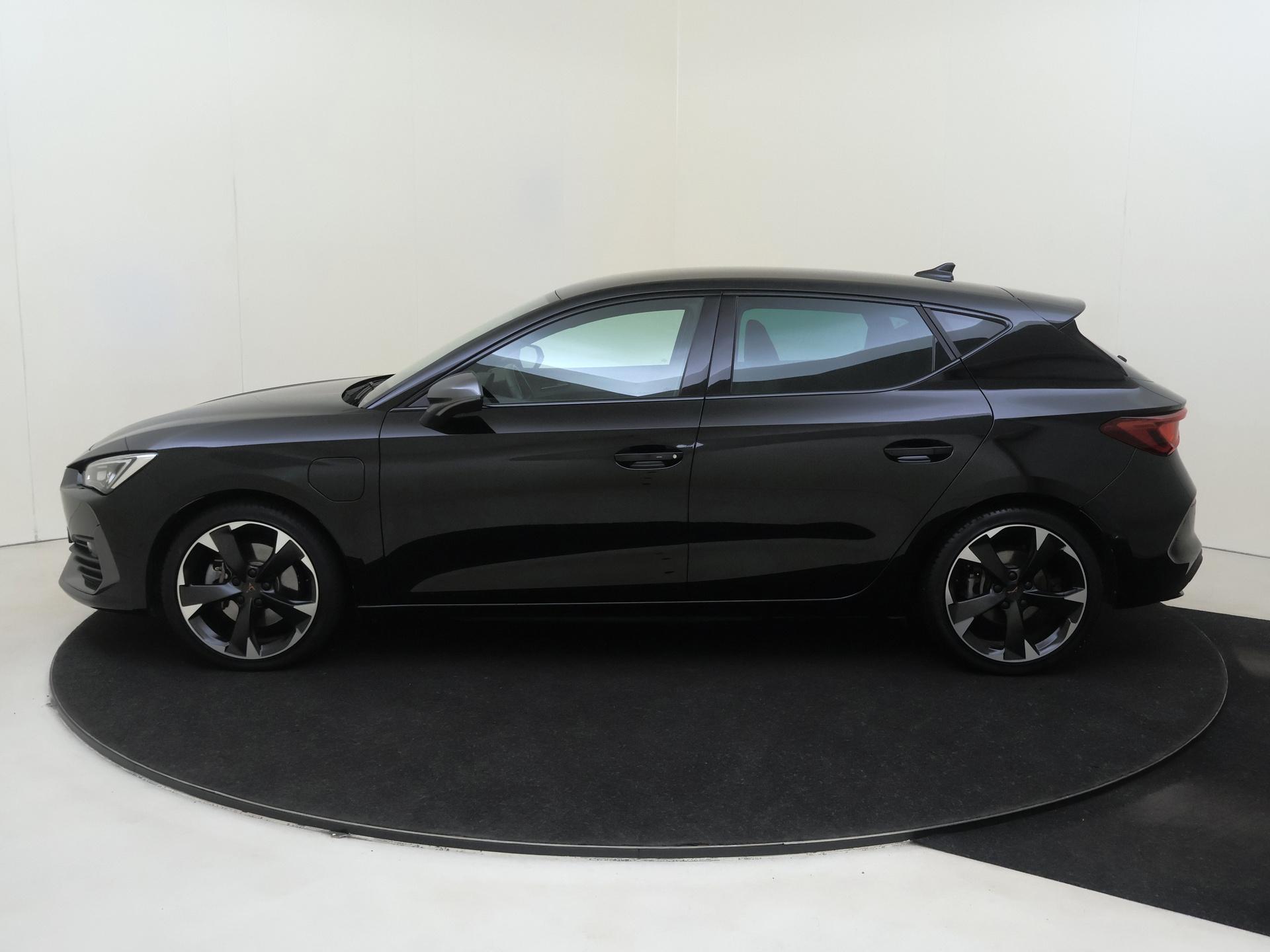 Cupra León
