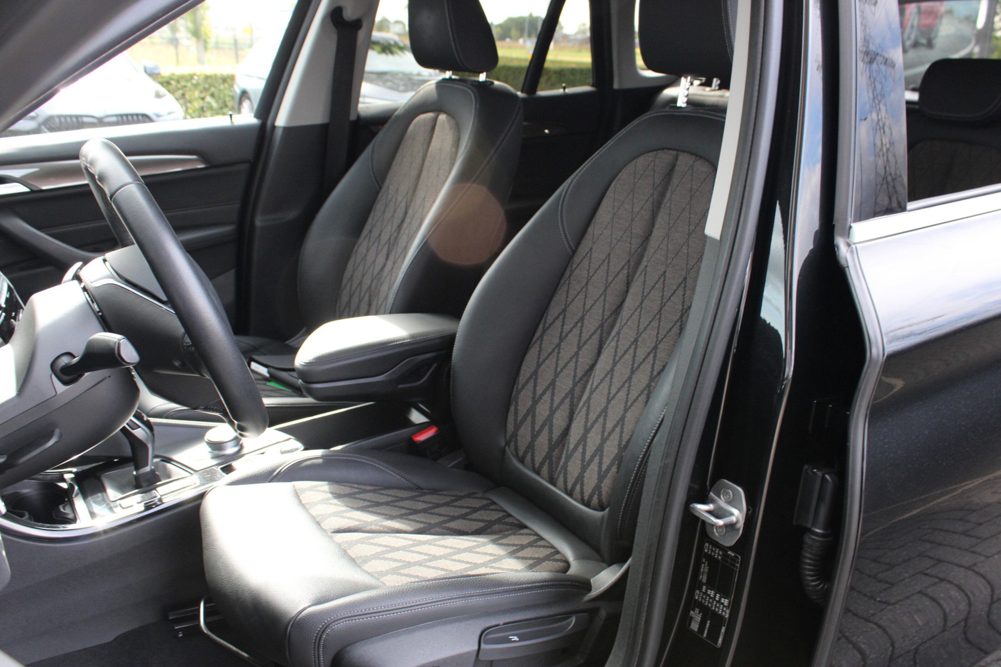 BMW X1 sDrive20i xLine Automaat