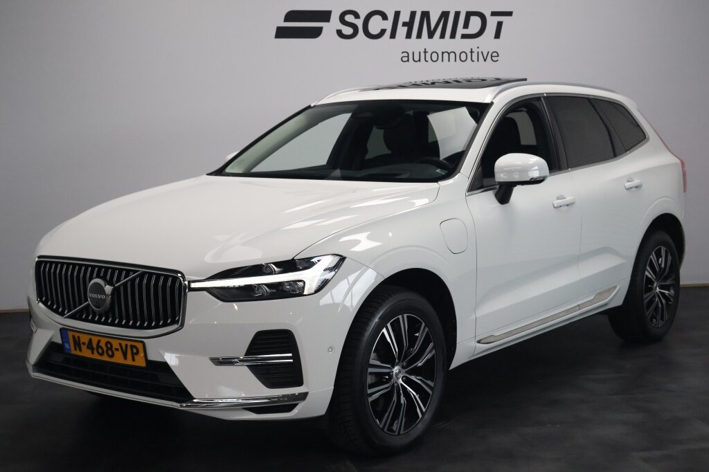 Volvo XC60 2.0 T6 AWD Inscription Expression | Panorama | H&K | Head Up | Leder