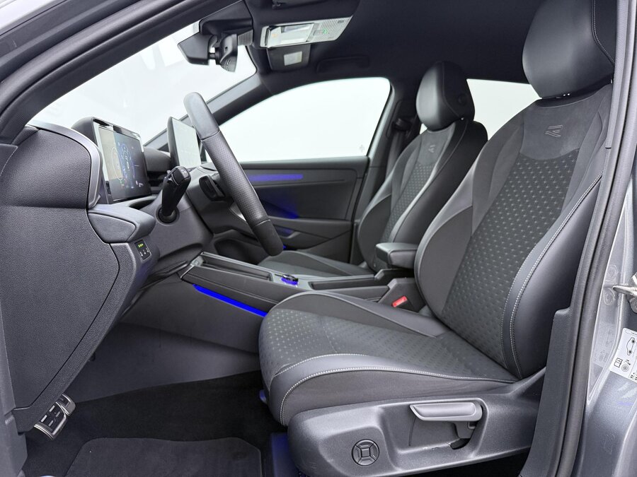 Volkswagen T-Roc 1.5 eTSI R-Line Edition