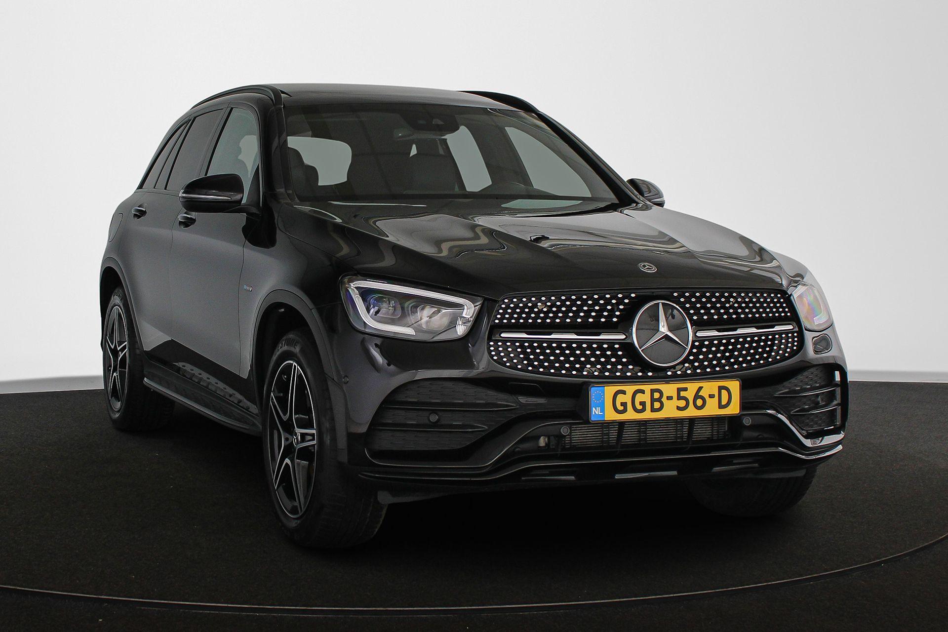 Mercedes-Benz GLC 300e 4MATIC AMG - Afbeelding 2