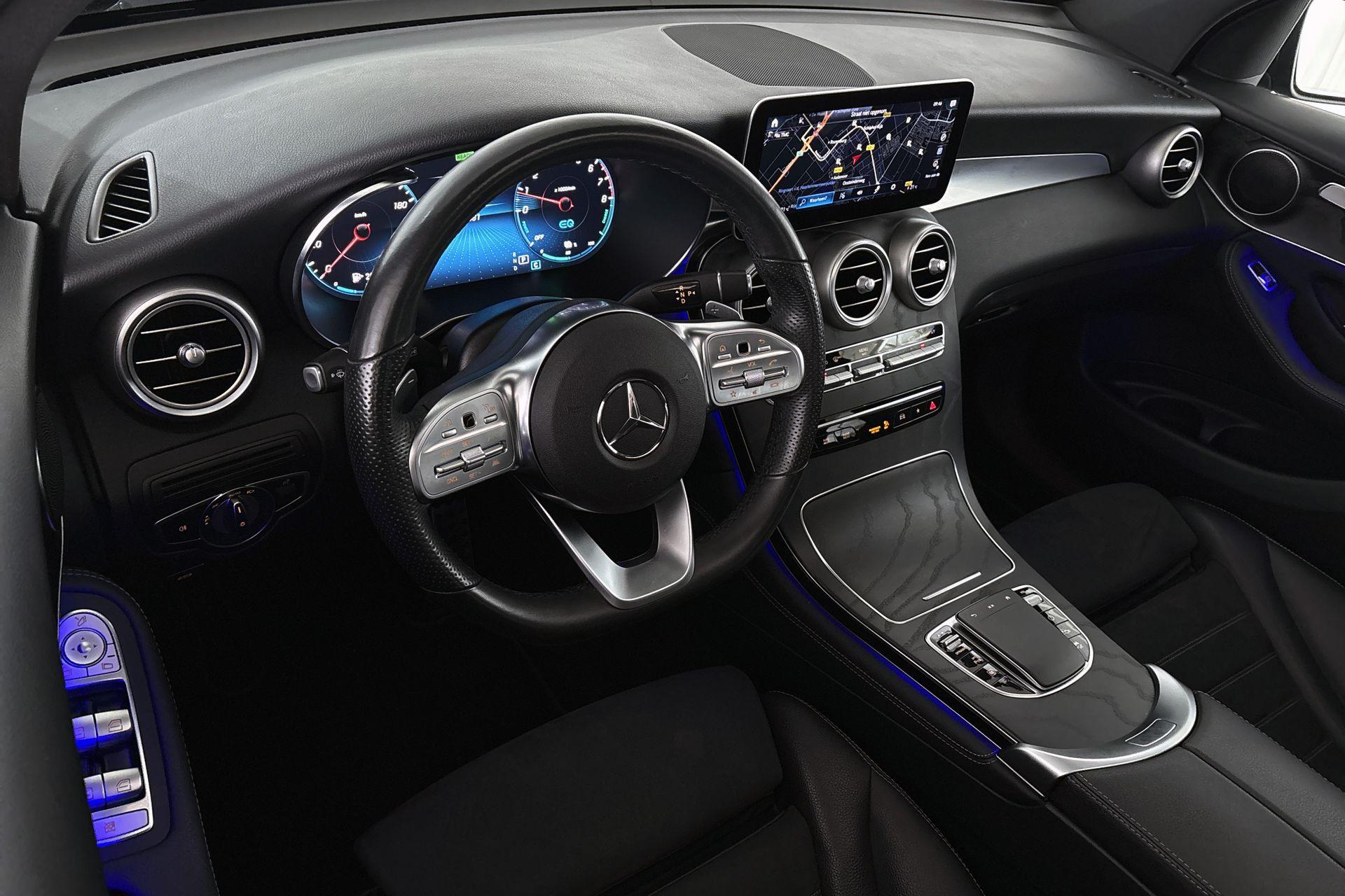 Mercedes-Benz GLC 300e 4MATIC AMG - Afbeelding 5