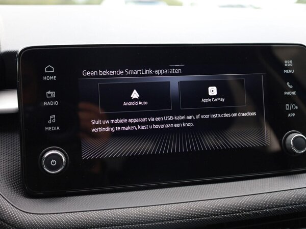 Apple Carplay/Android Auto