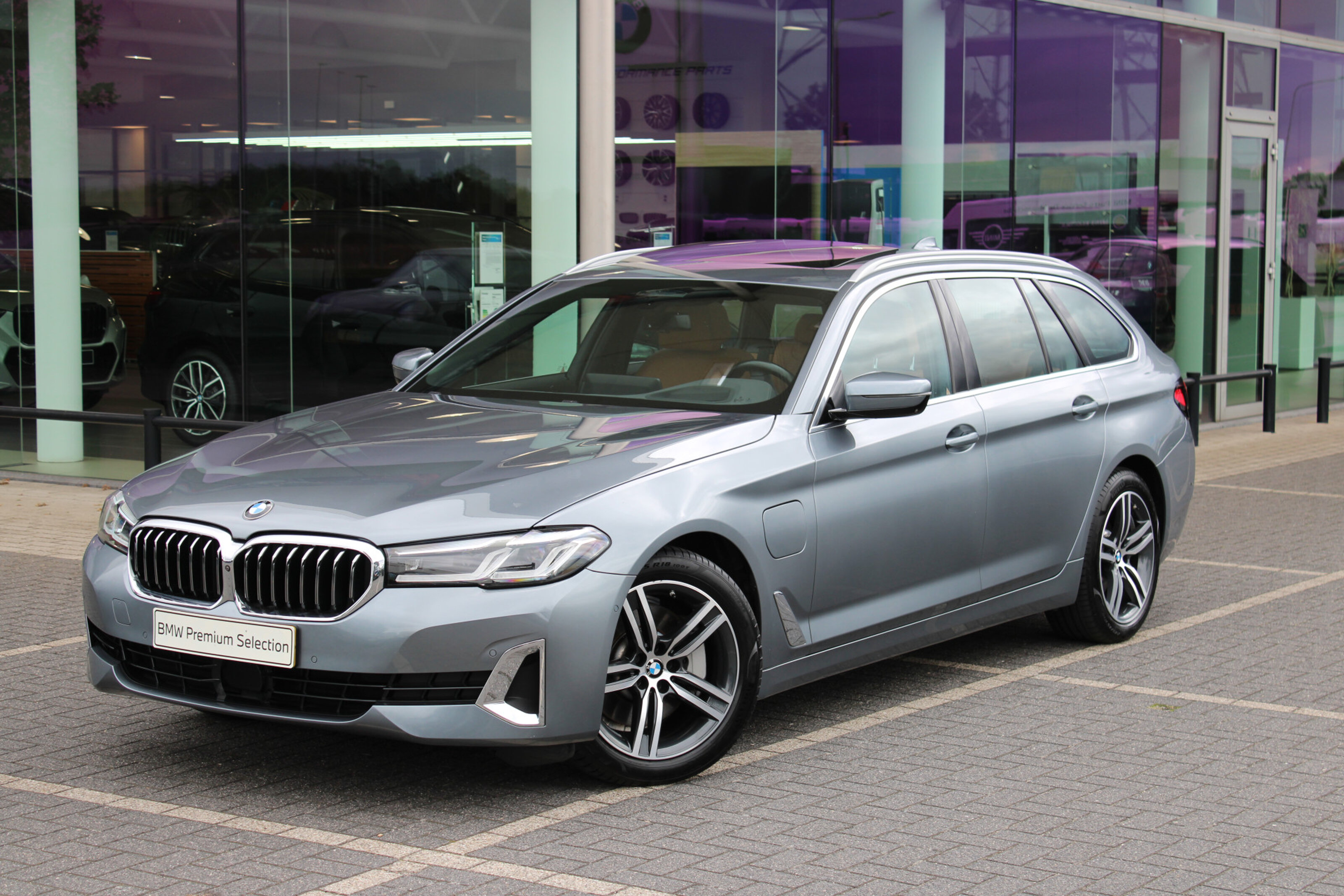 BMW 5 Serie Touring 530e High Executive Automaat