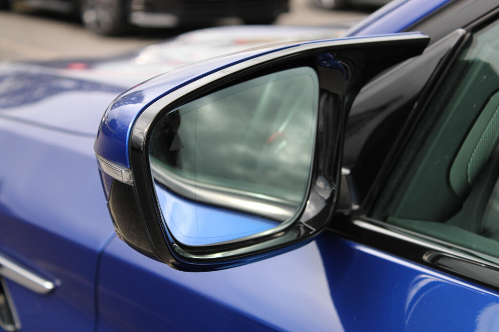 BMW M5 6