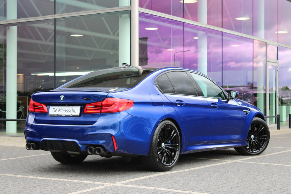 BMW M5 12