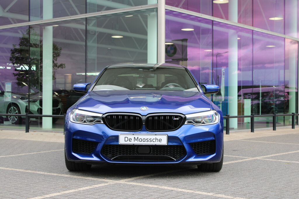 BMW M5 21