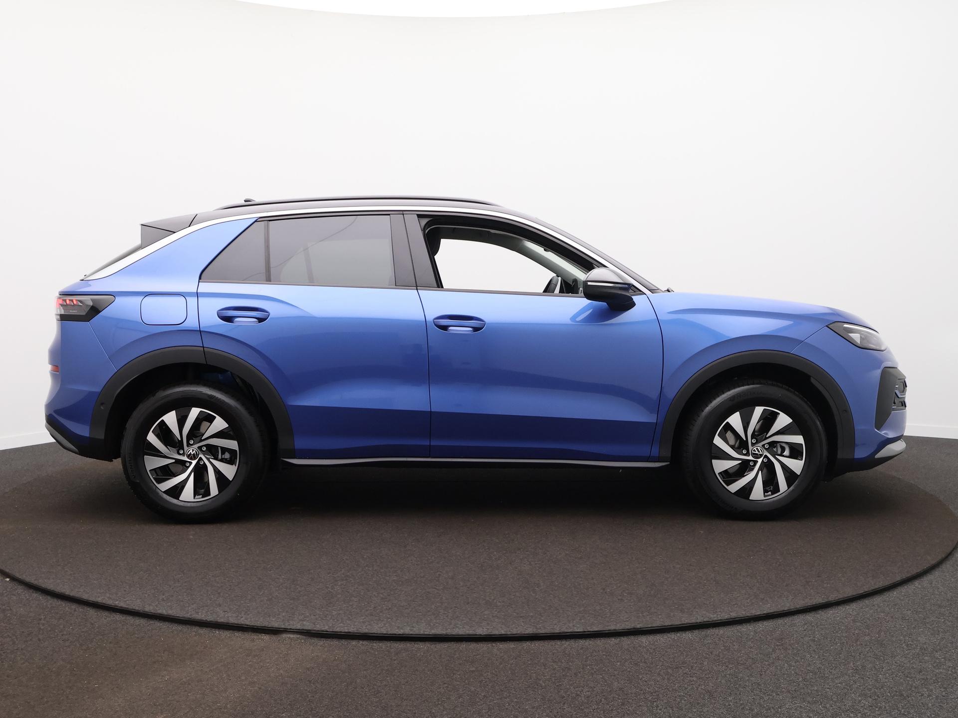Volkswagen T-Roc Limited Edition 1.5 eTSI 110 kW / 150 PK SUV 7 ver - Afbeelding 4