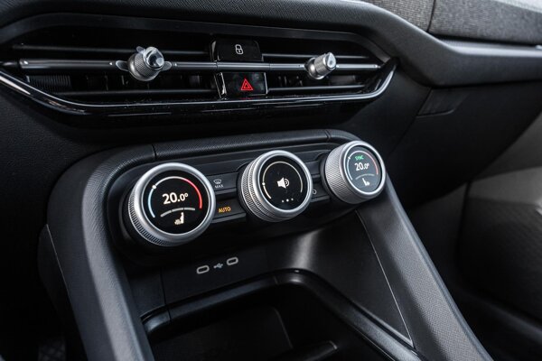 airco (automatisch) airco (automatisch)