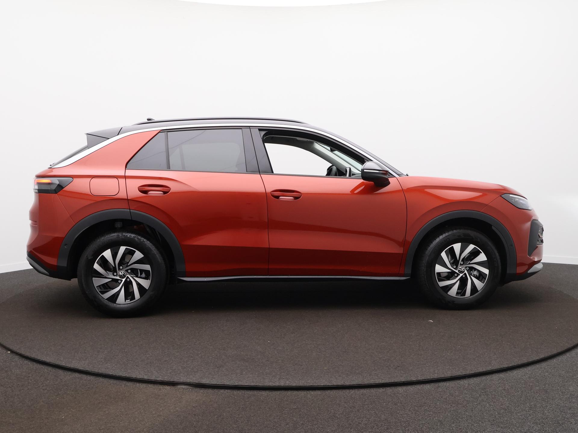 Volkswagen T-Roc Limited Edition 1.5 eTSI 85 kW / 116 PK SUV 7 vers - Afbeelding 4