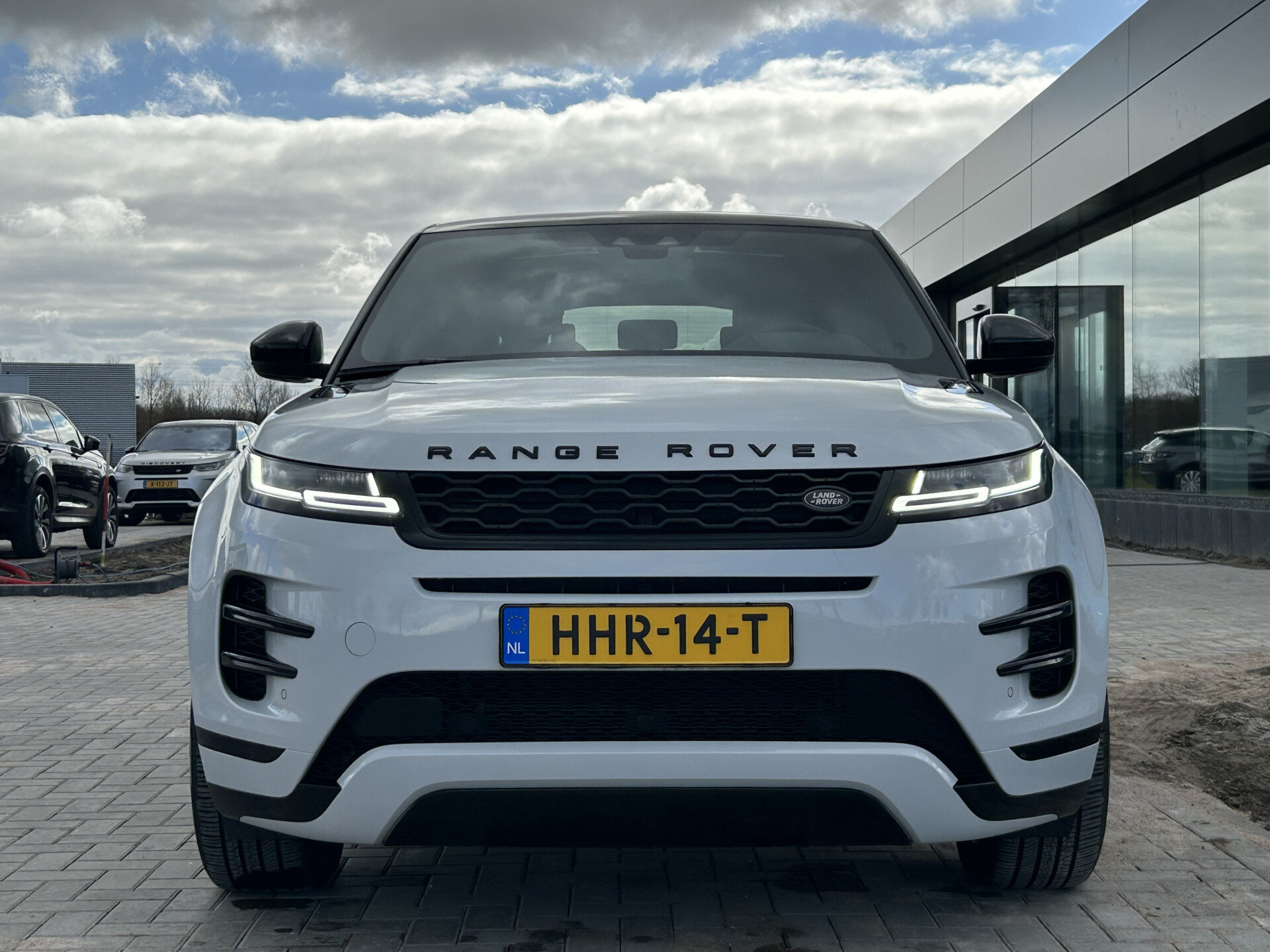 Land Rover Range Rover Evoque P300e 309pk AWD R-Dynamic SE - Afbeelding 5