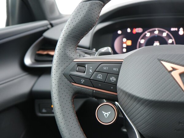 cruise control adaptief met Stop&Go en stuurhulp cruise control adaptief met Stop&Go en stuurhulp