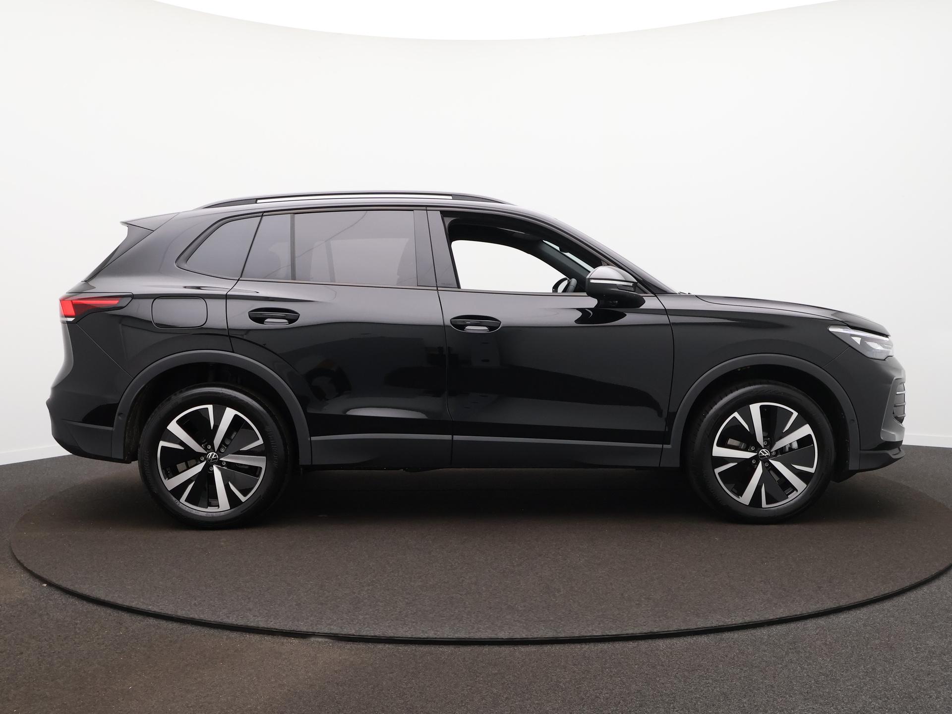 Volkswagen Tiguan Limited Edition 1.5 eHybrid 150 kW / 204 PK SUV 6  - Afbeelding 4