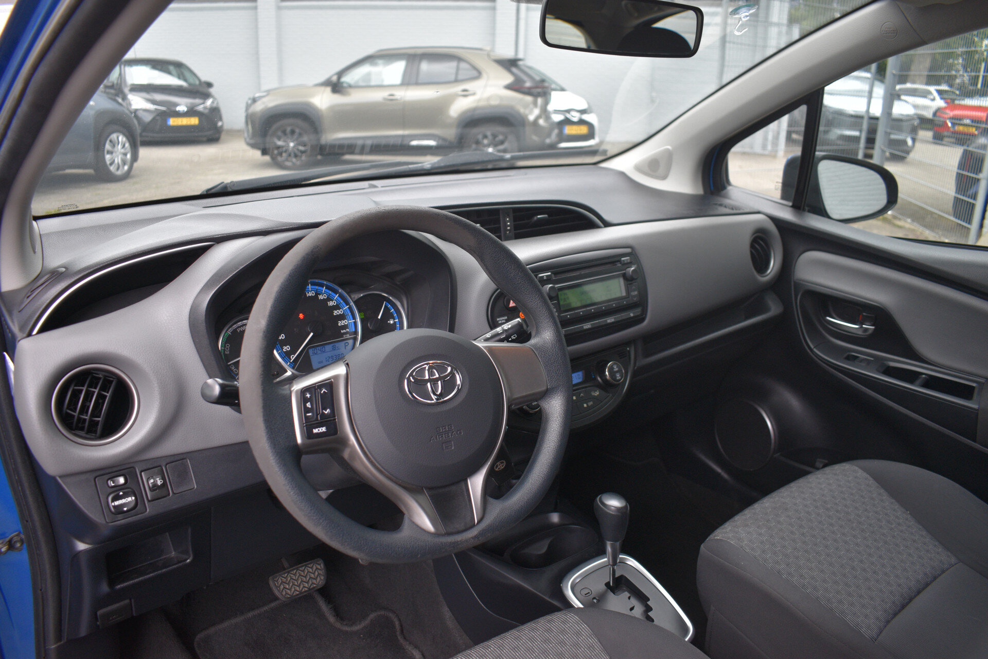 Toyota Yaris 1.5 Hybrid Aspiration Limited Automaat 100pk - Afbeelding 4