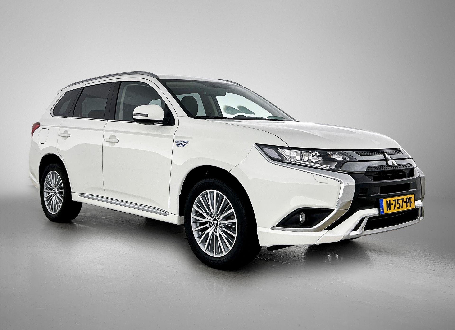 Mitsubishi Outlander 2.4 136pk PHEV S-Edition Automaat - Afbeelding 2