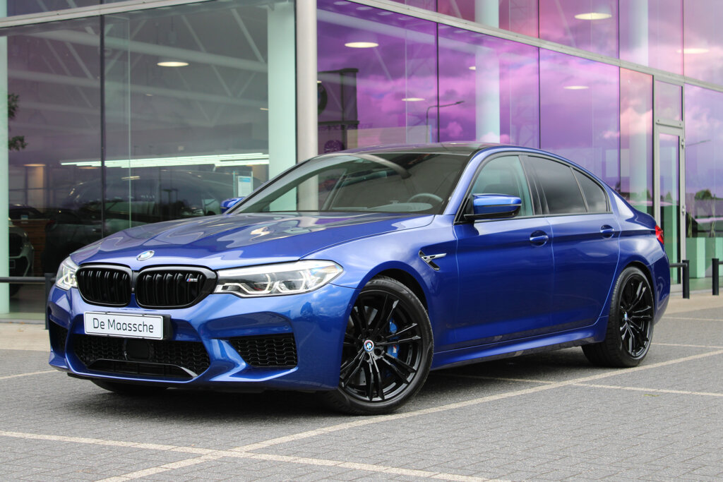 BMW M5 360