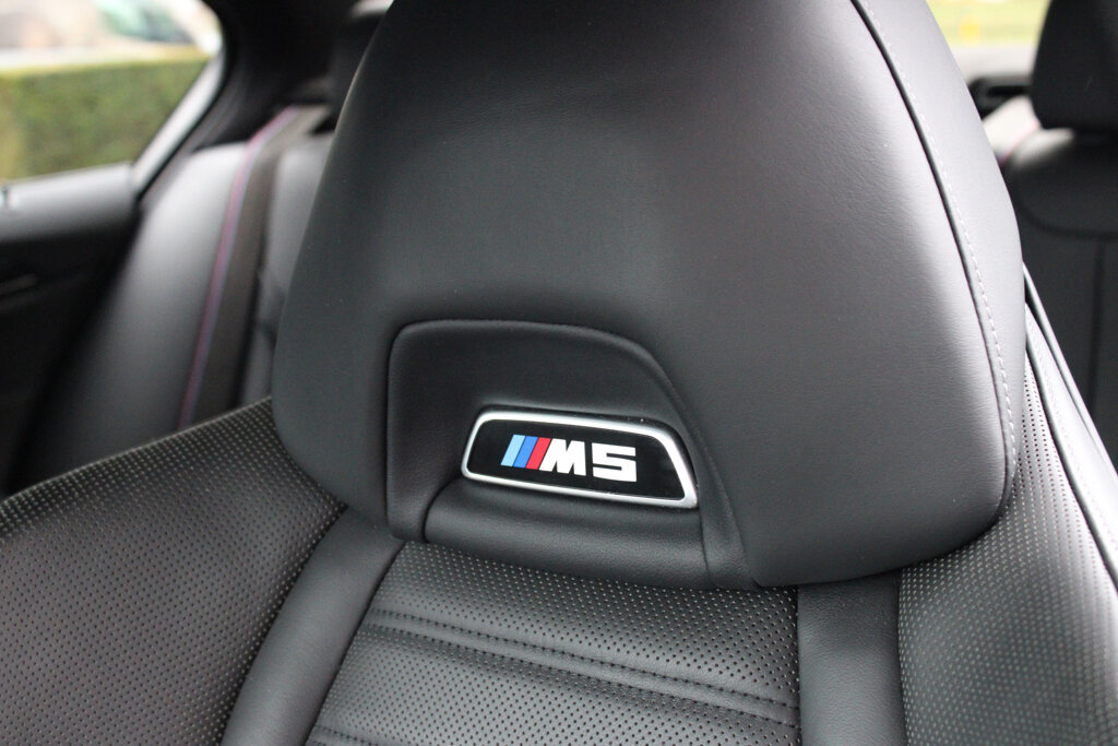 BMW M5 15