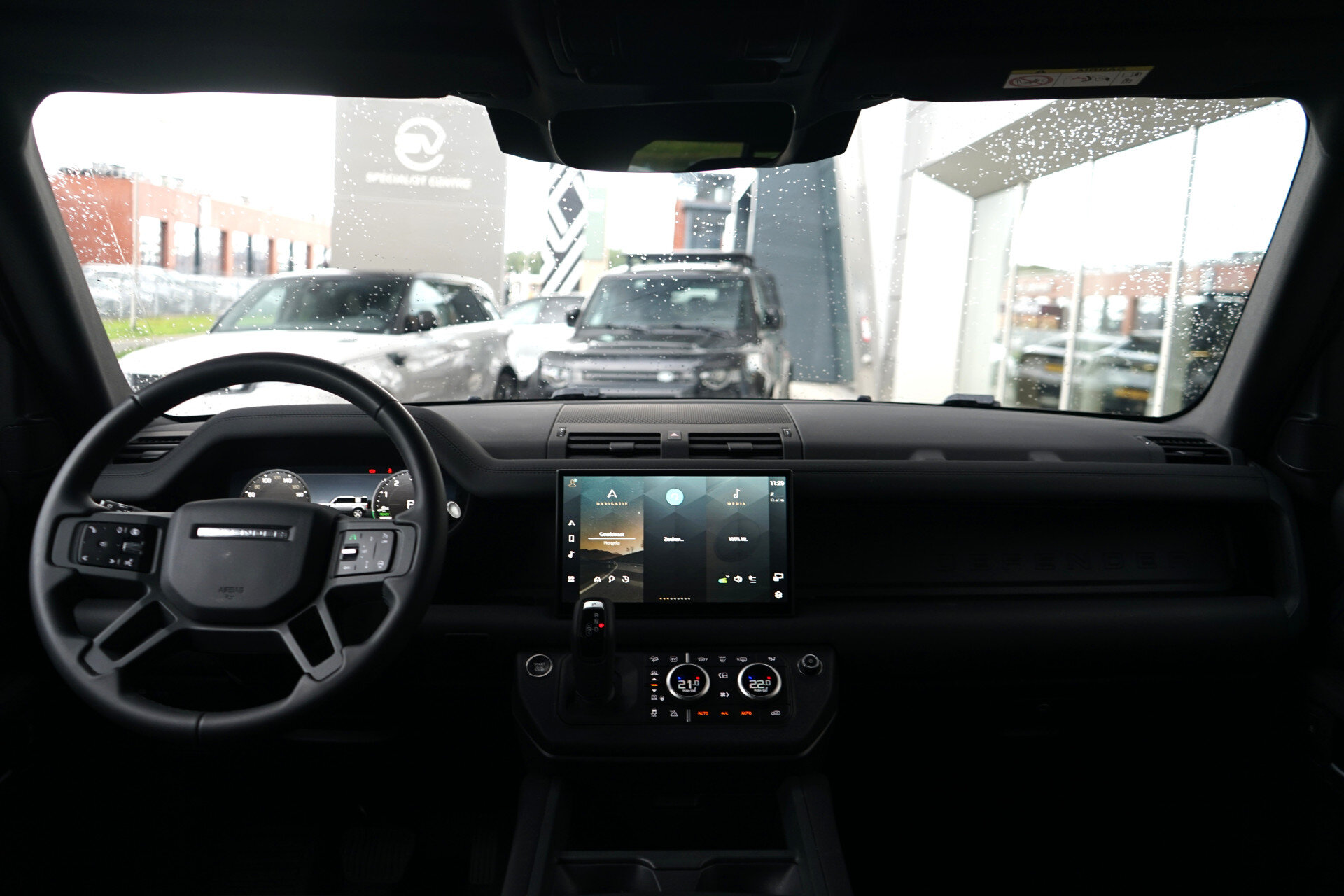 Land Rover Defender 110 2.0 P300e 110 X-Dynamic SE - Afbeelding 4