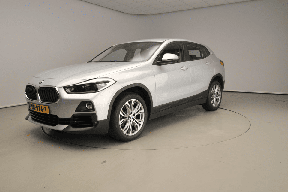 BMW X2 sDrive20i - Afbeelding 1