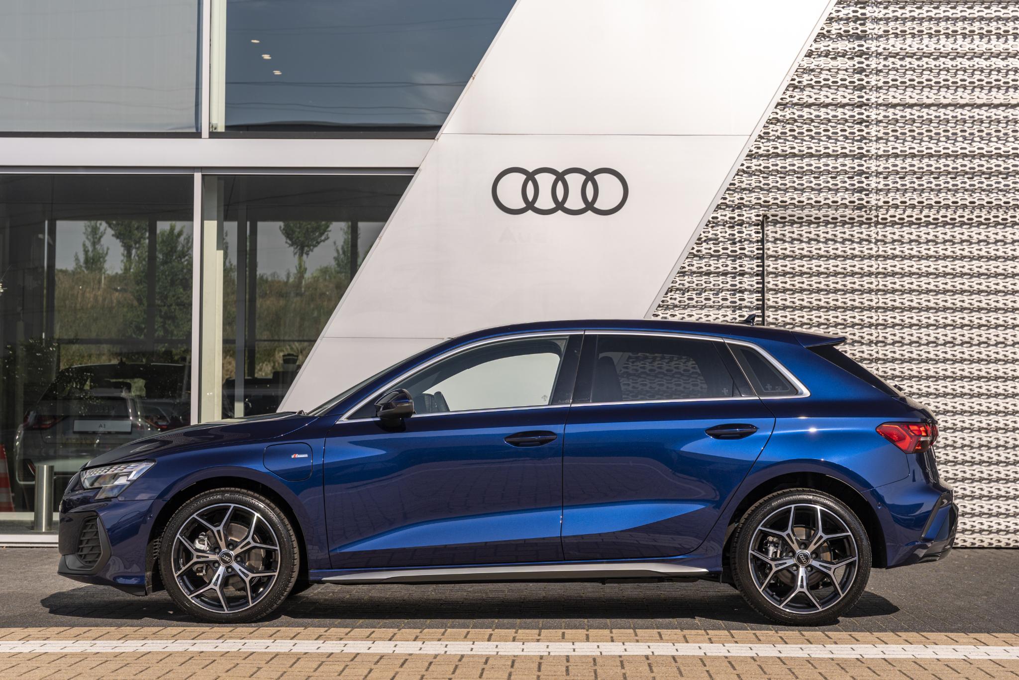 Audi A3 Sportback S edition 40 TFSI e 150 kW / 204 PK Sportback 6 ve - Afbeelding 4