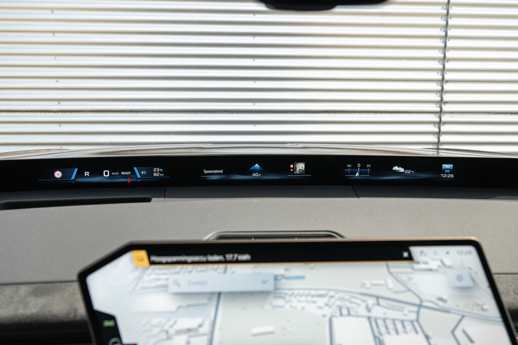 BMW iX3 32