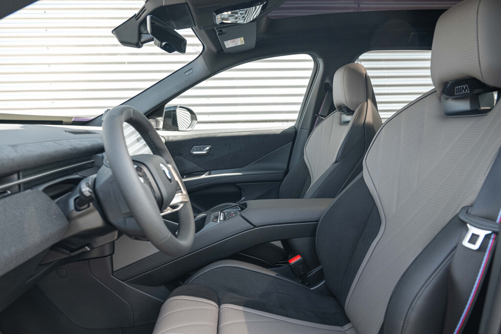 BMW iX3 40