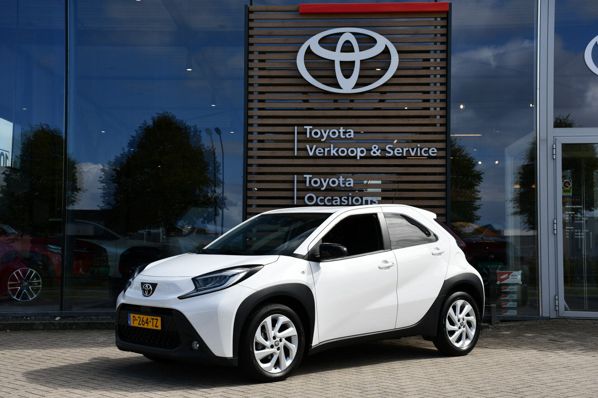 Toyota Aygo X 1.0 VVT-i MT first Handgeschakeld 72pk