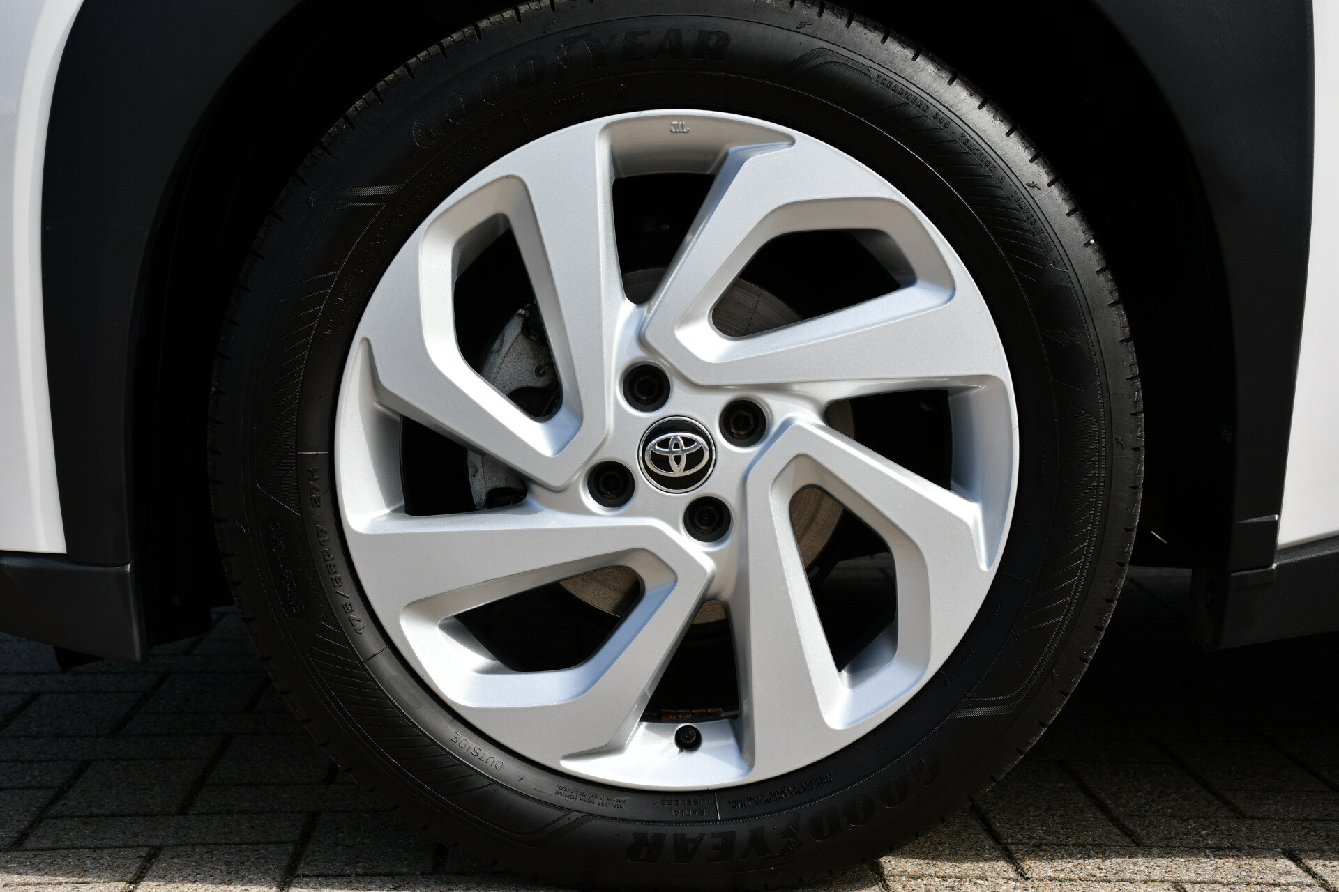 Toyota Aygo X 1.0 VVT-i MT first Handgeschakeld 72pk - Afbeelding 3