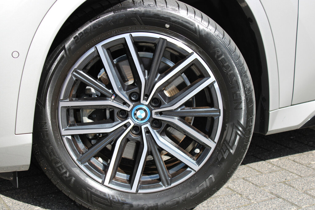 BMW X1 7