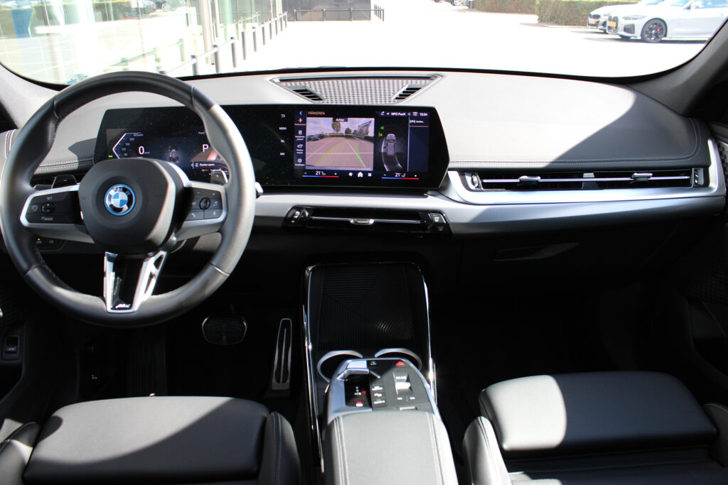 BMW X1 13