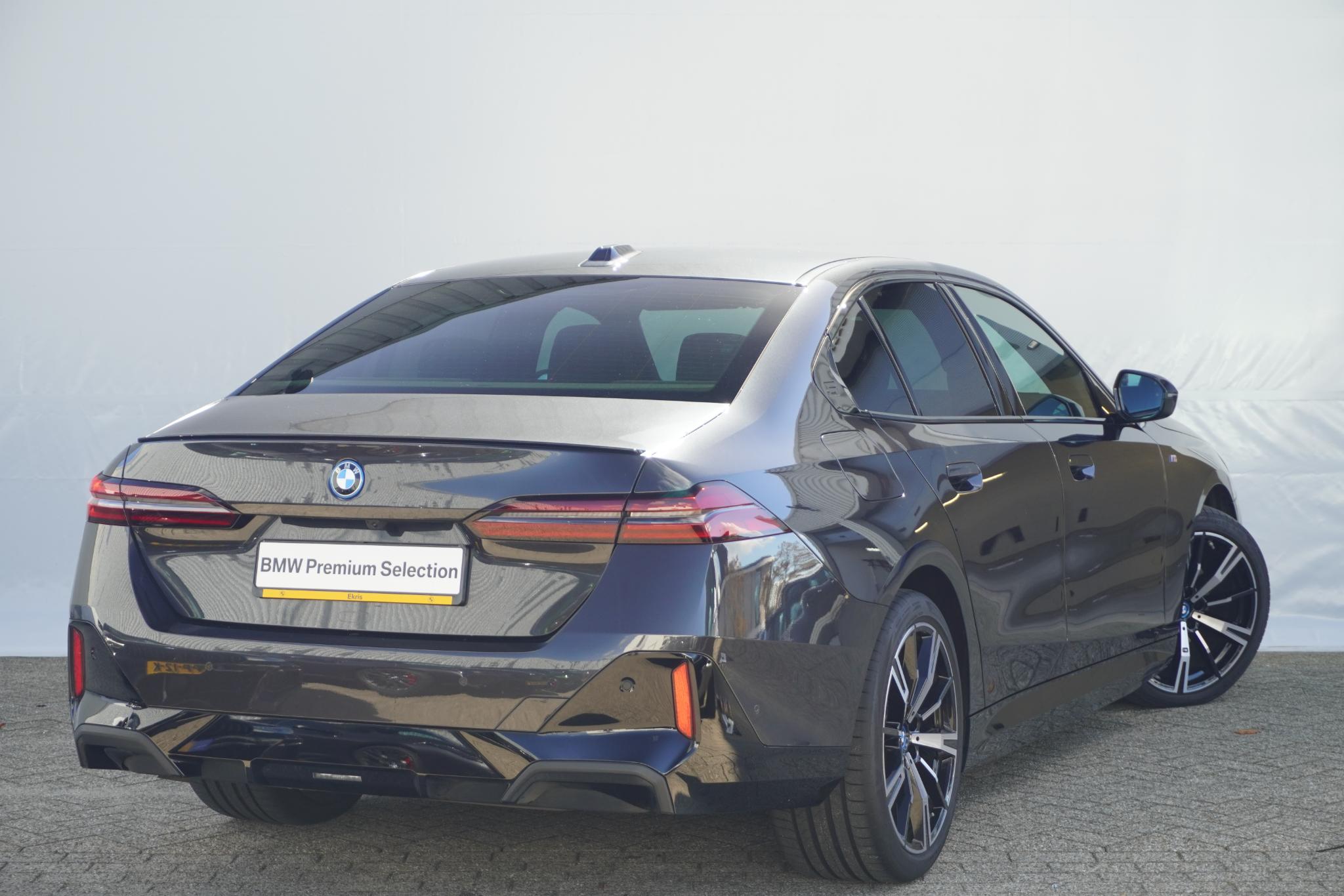 BMW 5 Serie Sedan 530e - Afbeelding 2