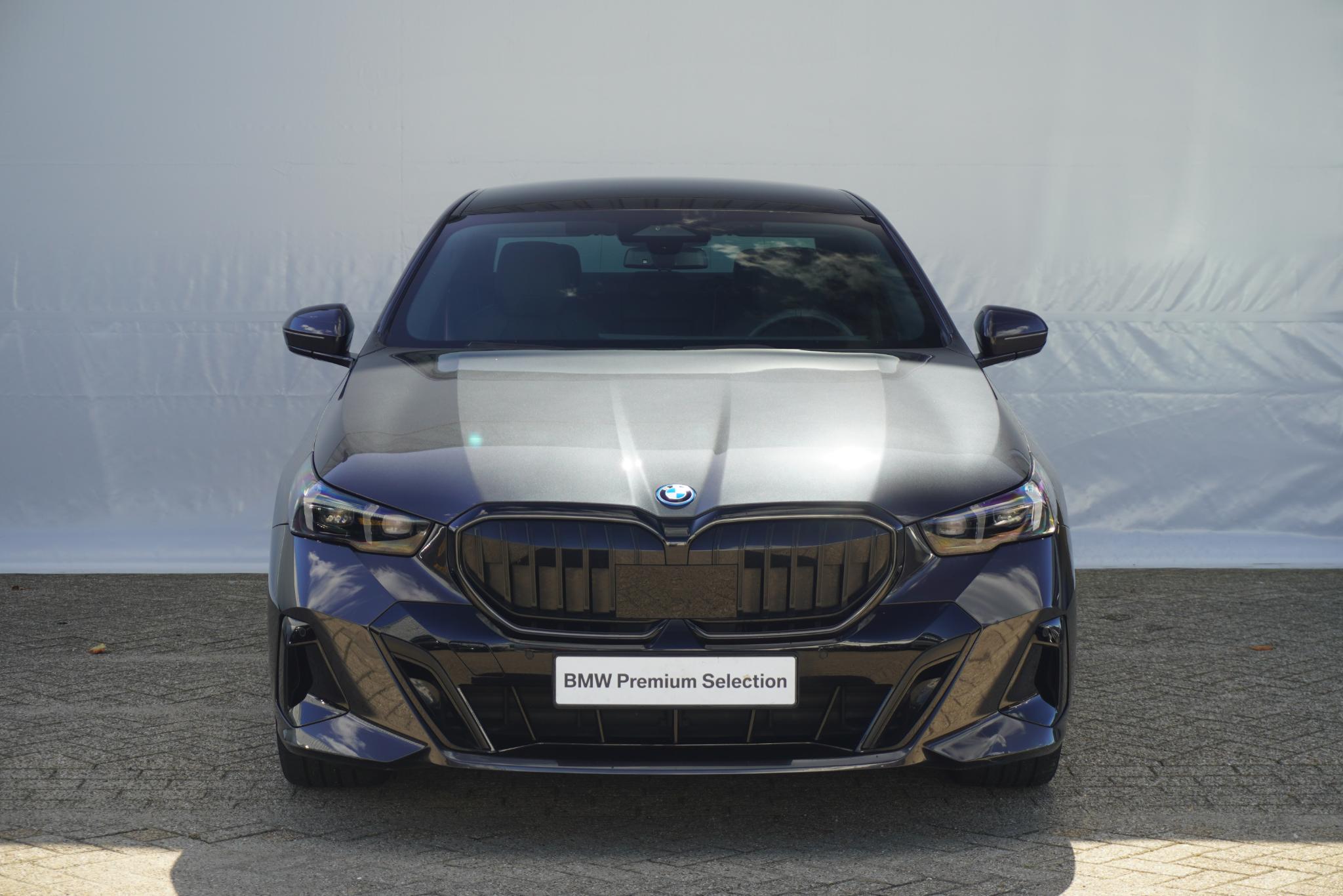 BMW 5 Serie Sedan 530e - Afbeelding 3