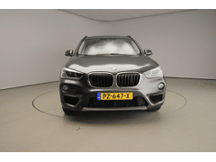 BMW X1 sDrive20i 190PK Automaat Executive - Afbeelding 5