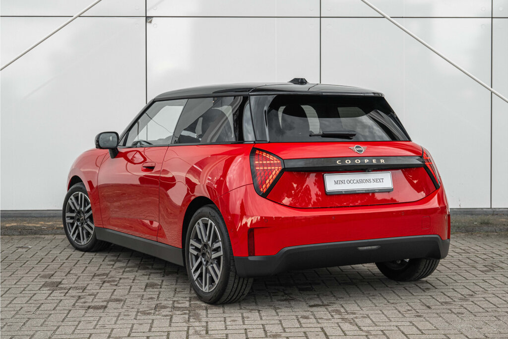 MINI 3-Deurs 37