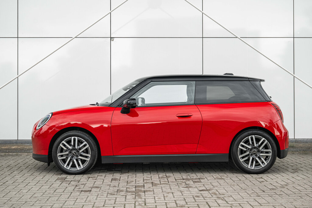 MINI 3-Deurs 38