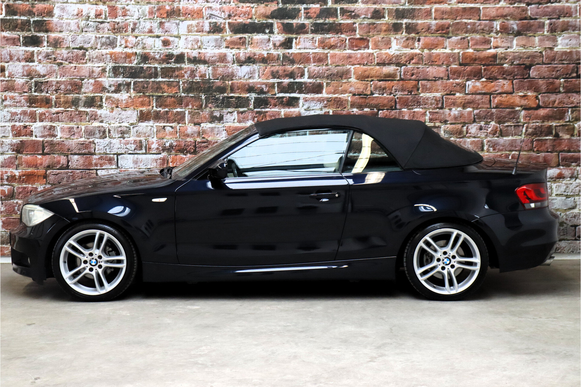 BMW 1 Serie Cabrio 118i High Executive M Sport Pakket - Afbeelding 4