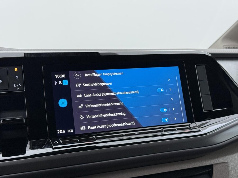Volkswagen Multivan 1.4 eHybrid L2H1 7.P