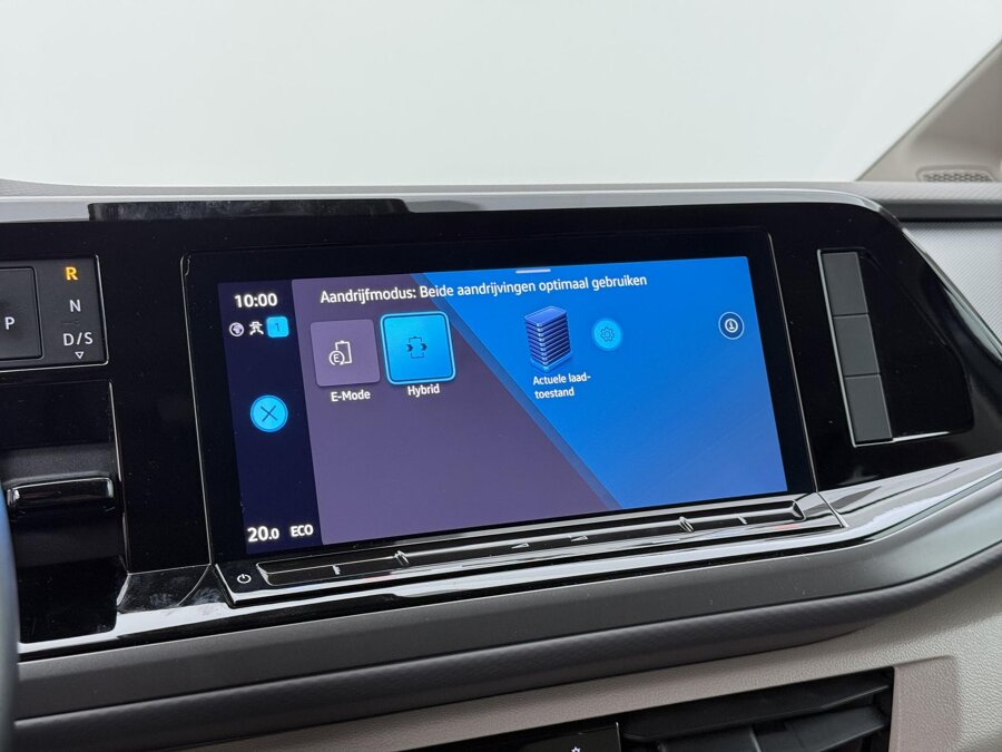 Volkswagen Multivan 1.4 eHybrid L2H1 7.P
