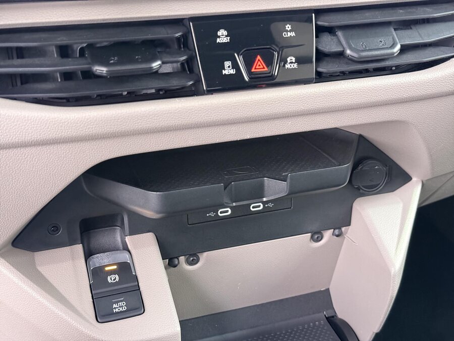Volkswagen Multivan 1.4 eHybrid L2H1 7.P