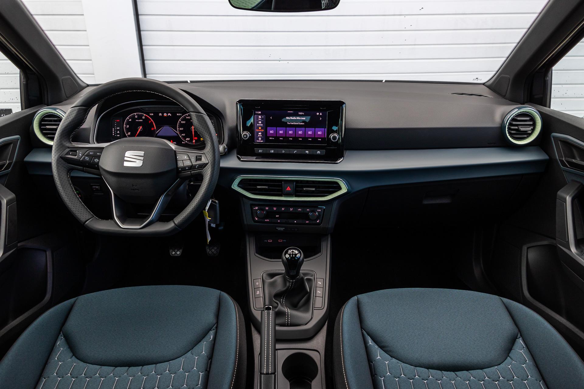 SEAT Arona 1.0 EcoTSI 95pk Style Business Connect - Afbeelding 5