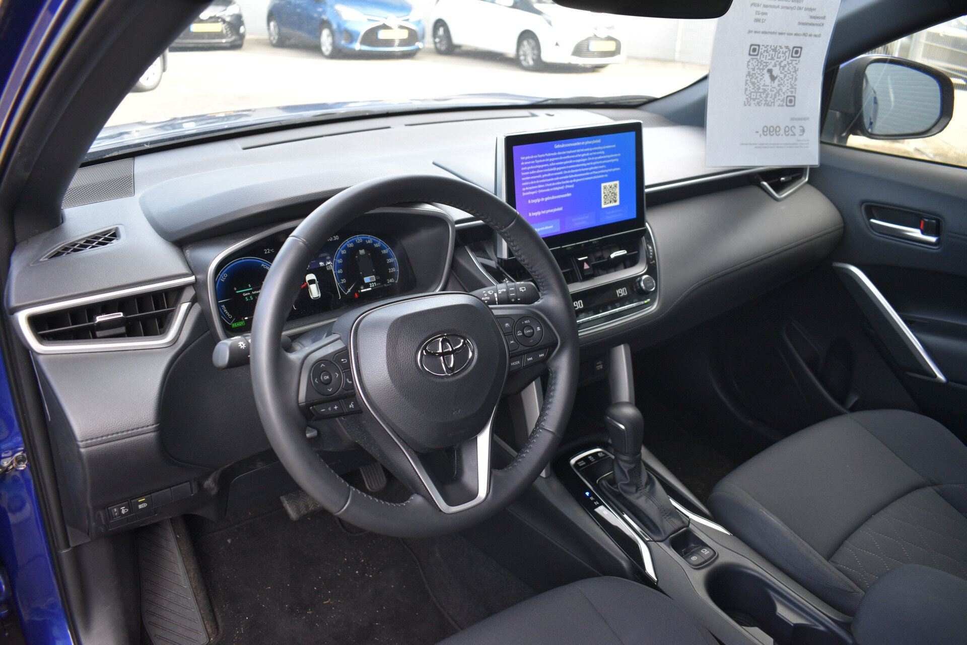 Toyota Corolla Cross Hybrid 140 Dynamic Automaat 140pk - Afbeelding 2